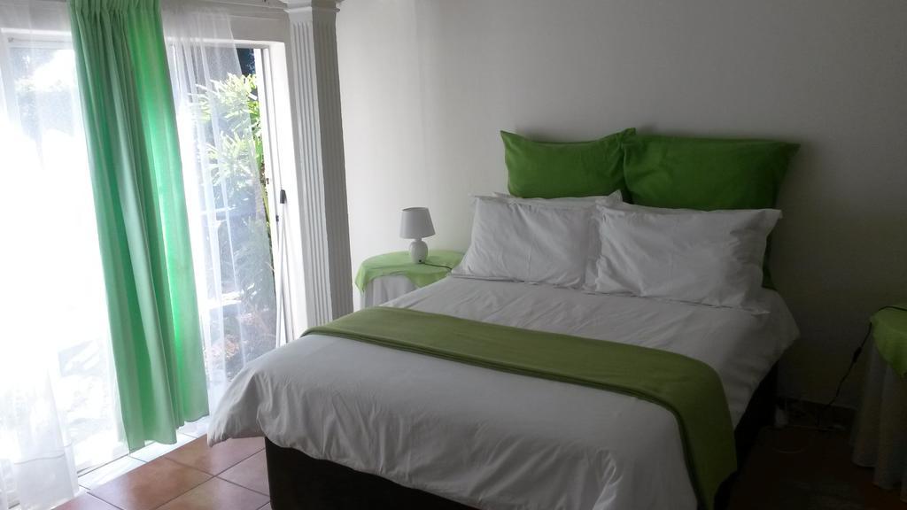 Willow Tree Guest House Kempton Park Rom bilde