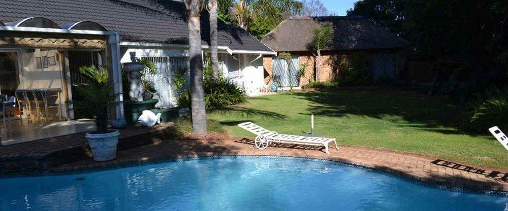 Willow Tree Guest House Kempton Park Eksteriør bilde